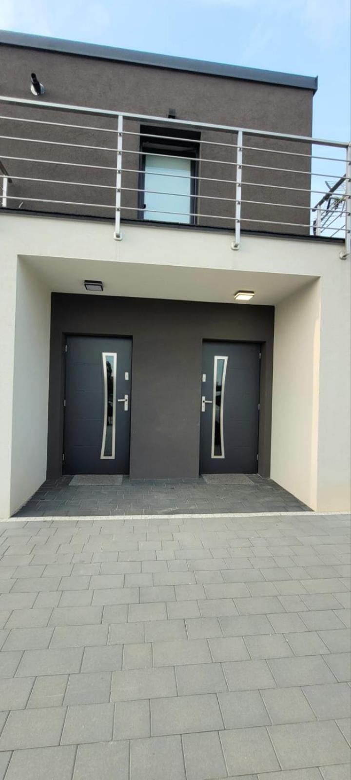 Apartament Bast 17 Dom Duzy Parking , Mandoria , Ptak , 2 Sypialnie Lub 1 Sypialnia, Taras , Autostrada A1, Kalinowskiego 17E Wifi Łódź Zewnętrze zdjęcie